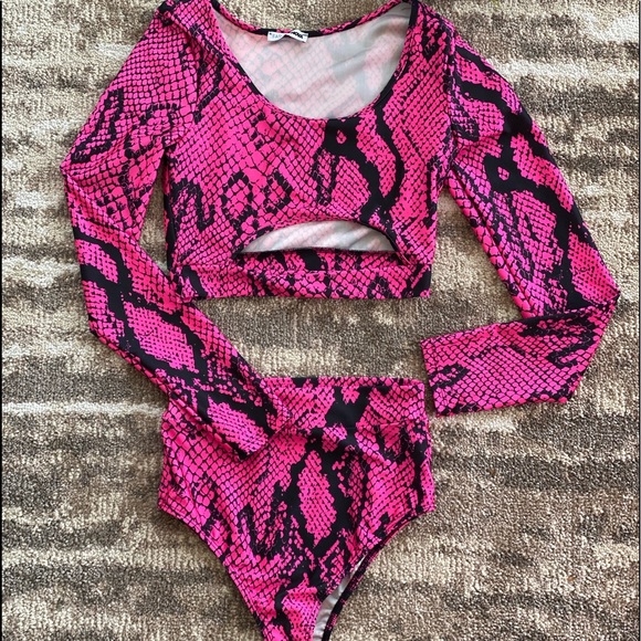 Fashion Nova Other - Hot pink snake skin bikini